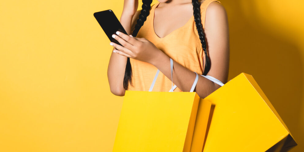 Confiance accrue dans les entreprises de e-commerce grâce à la publicité à la télévision et à la radio